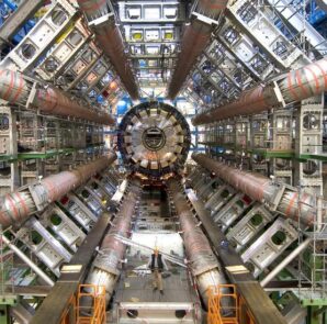 Large Collider al Cern